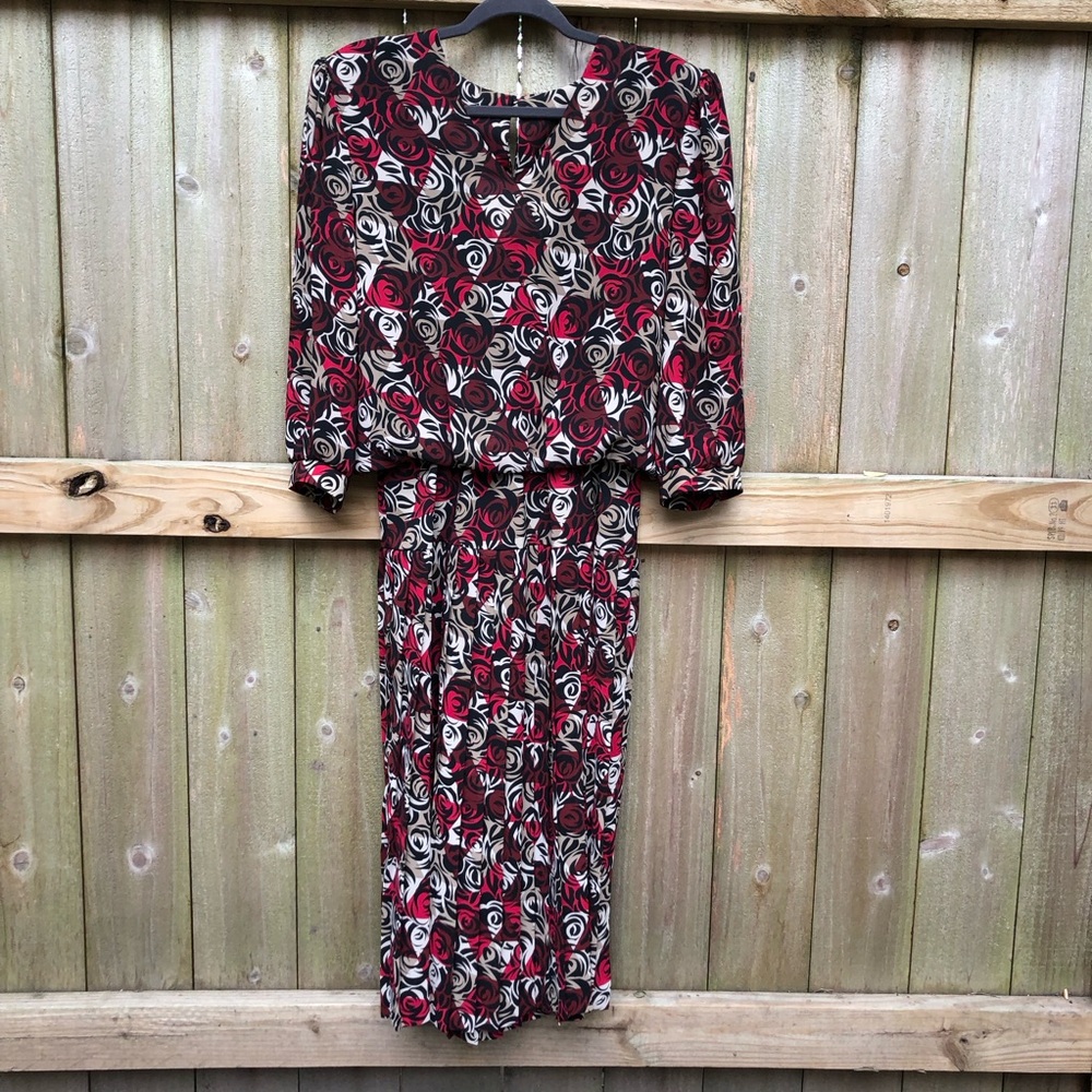 The Jones Girl Vintage 80s Floral Blouson Dress Size 14 Red Black Gray Roses